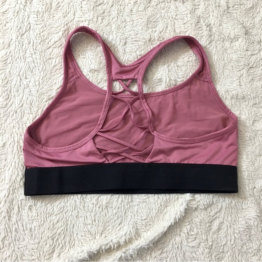 👟 Victoria’s Secret Double Lined Ladder Back Racerback Sports Bra